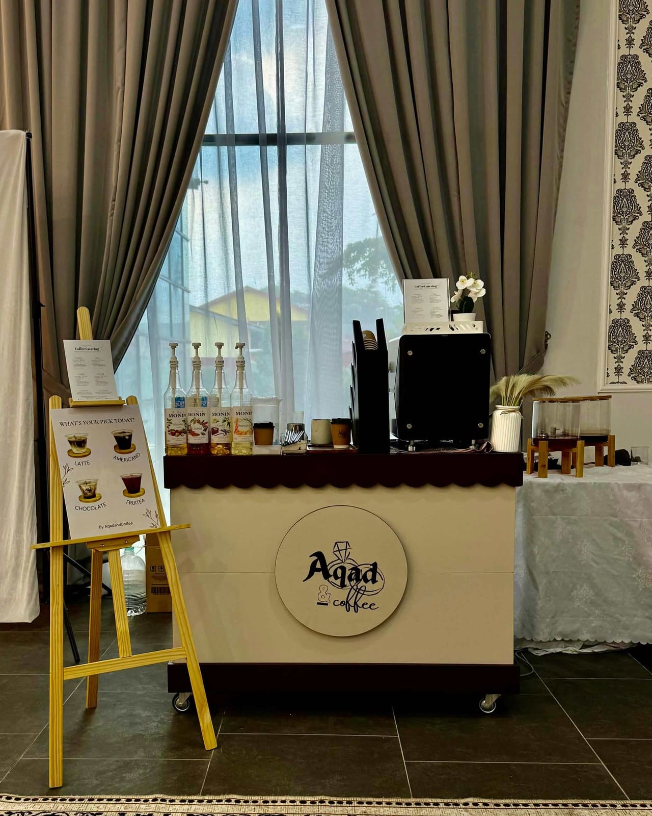 Live Brew Coffee 300 Cups for Grand Event